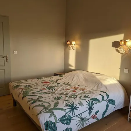 Feriehus Avec Piscine, Tennis Prive Et Wifi - Fr-1-653-10 Magnac-Lavalette-Villars