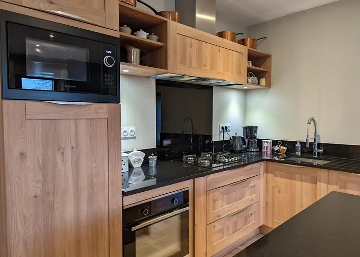 Casa de Férias Avec Piscine, Tennis Prive Et Wifi - Fr-1-653-10 *