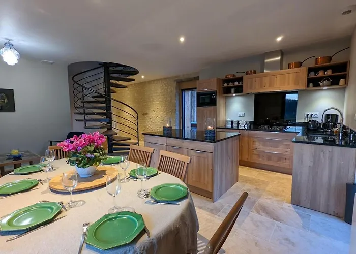 Avec Piscine, Tennis Prive Et Wifi - Fr-1-653-10 Casa de Férias Magnac-Lavalette-Villars